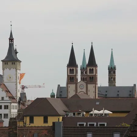 Mainviertelhof * Würzburg